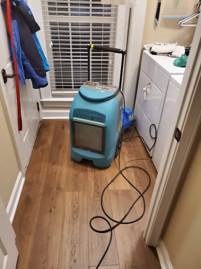 Commercial dehumidifier deployed for Flood Damage Cleanup in Commerce